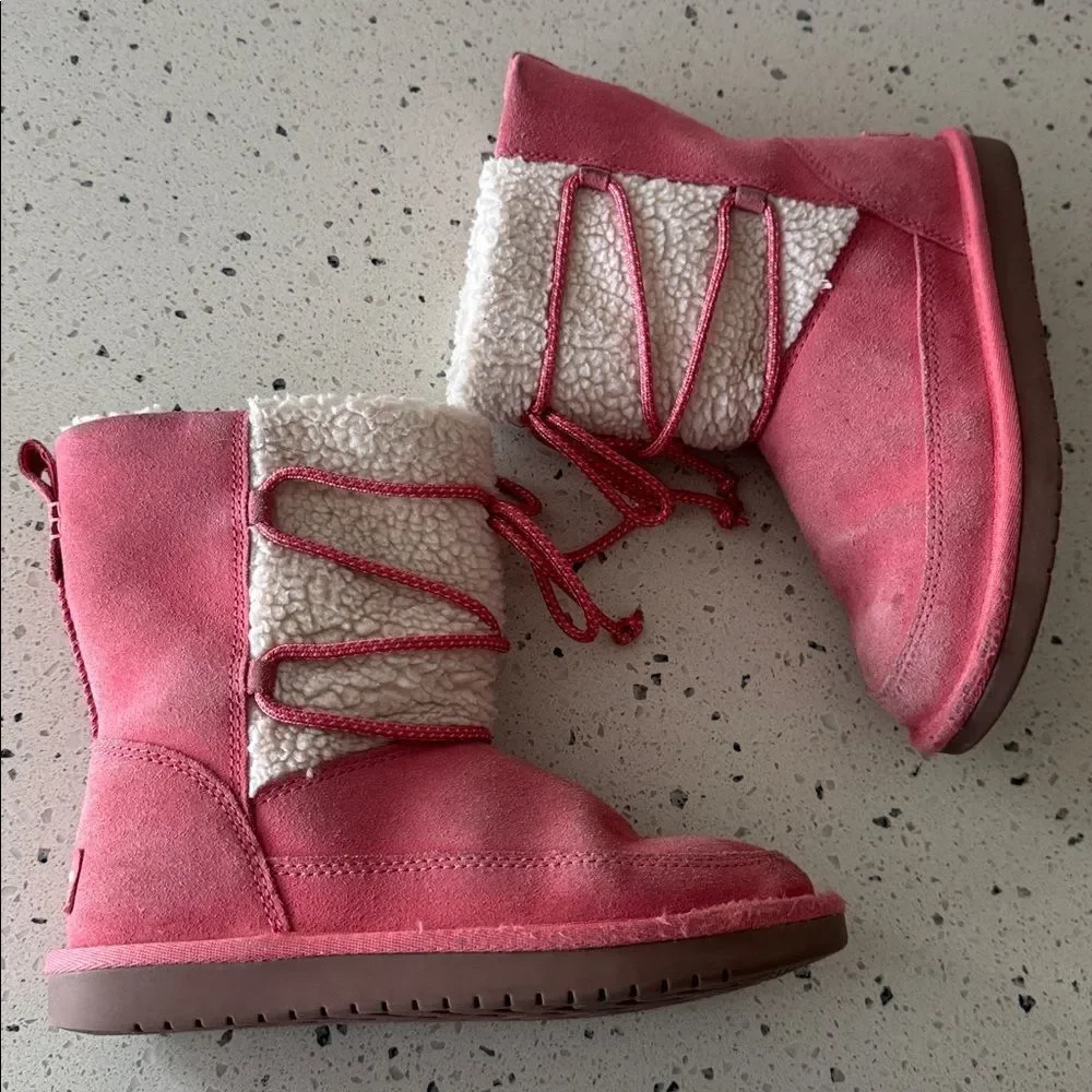 Koolaburra by UGG Suede Leather Pink Cream Warm Cozy Lined Girls Boots Size 2